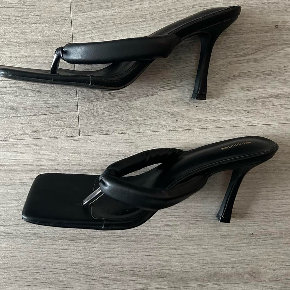 PLT Mules 🤍 - Picture 3 of 5